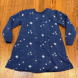 Hanna Andersson Long Sleeve Fleece Dress – Silver Stardust on Navy – size 5